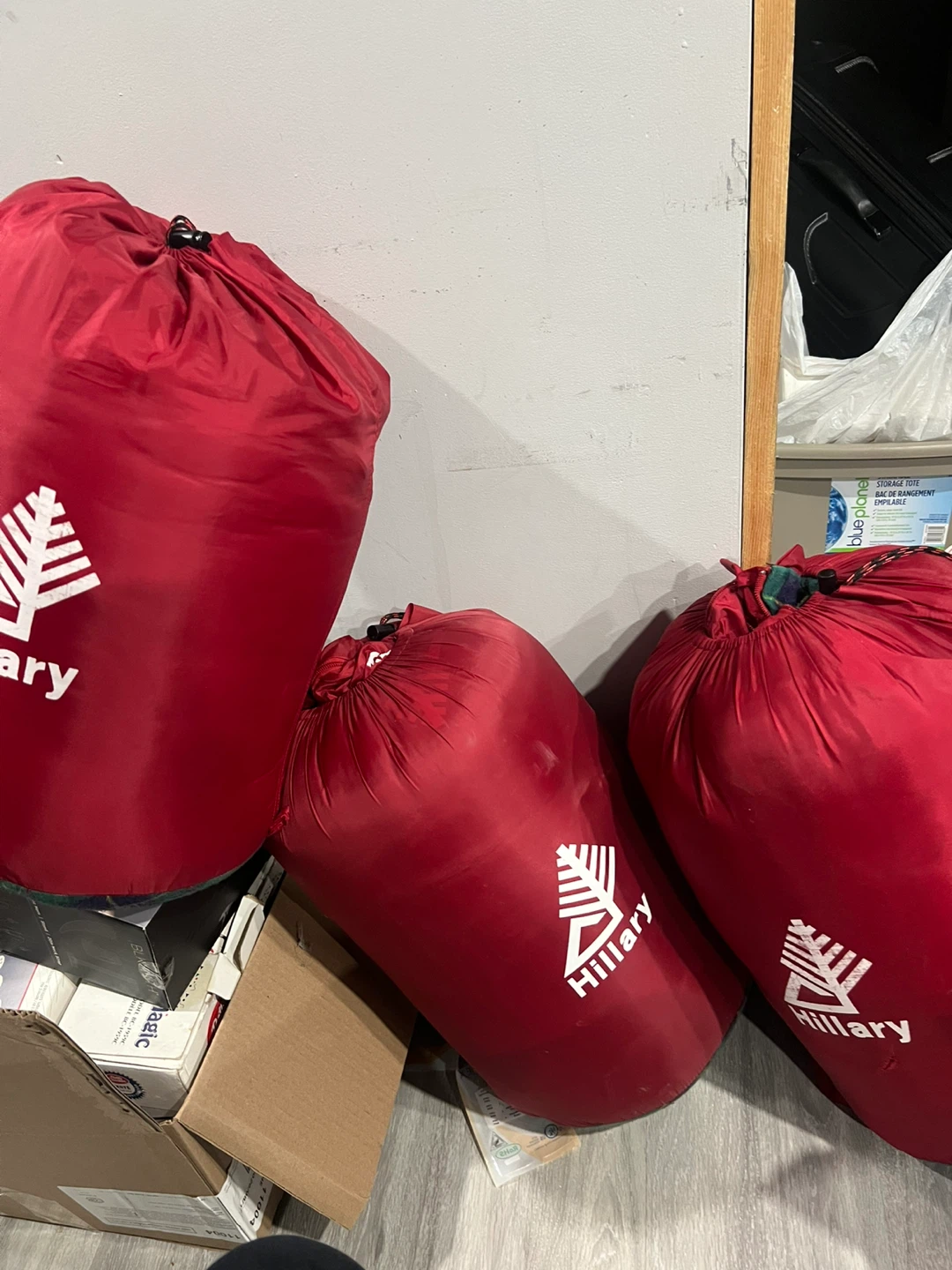 4 Red Hillary Sleeping Bags
