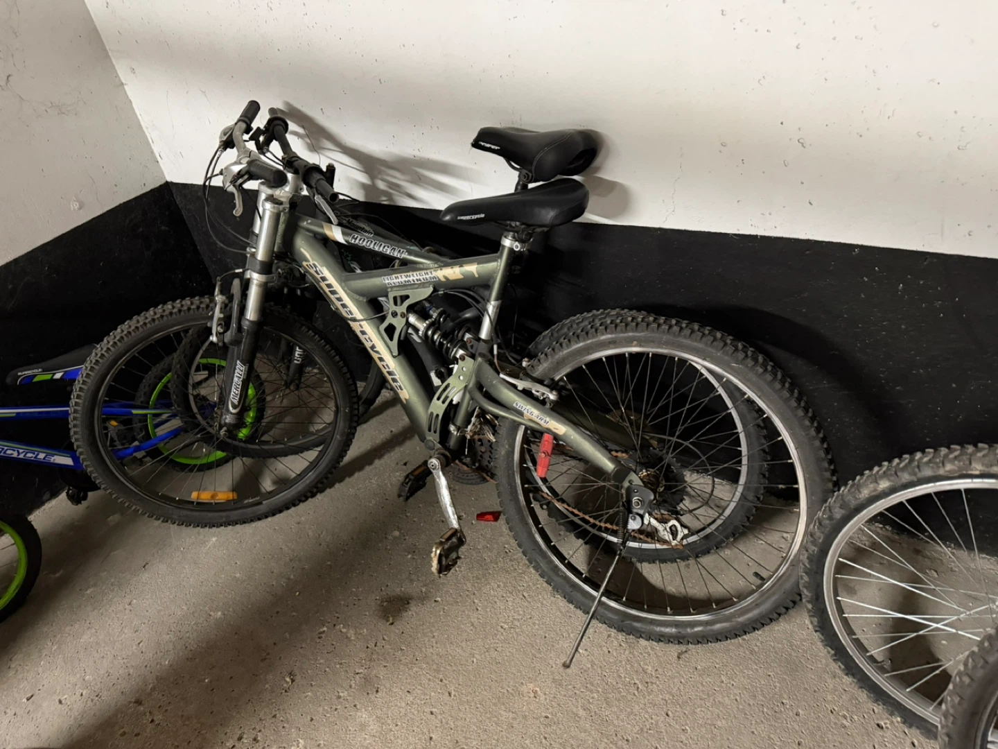 Super Cycle Hooligan Mountain Bike