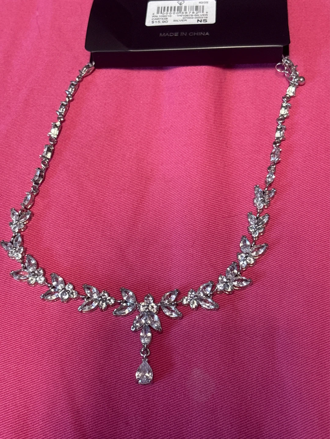 Never worn, TAG ON! PROM DRESS+NECKLACE - photo 2