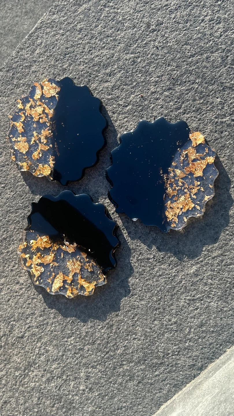Set of 3 Black and Gold Leaf Coasters - photo 3
