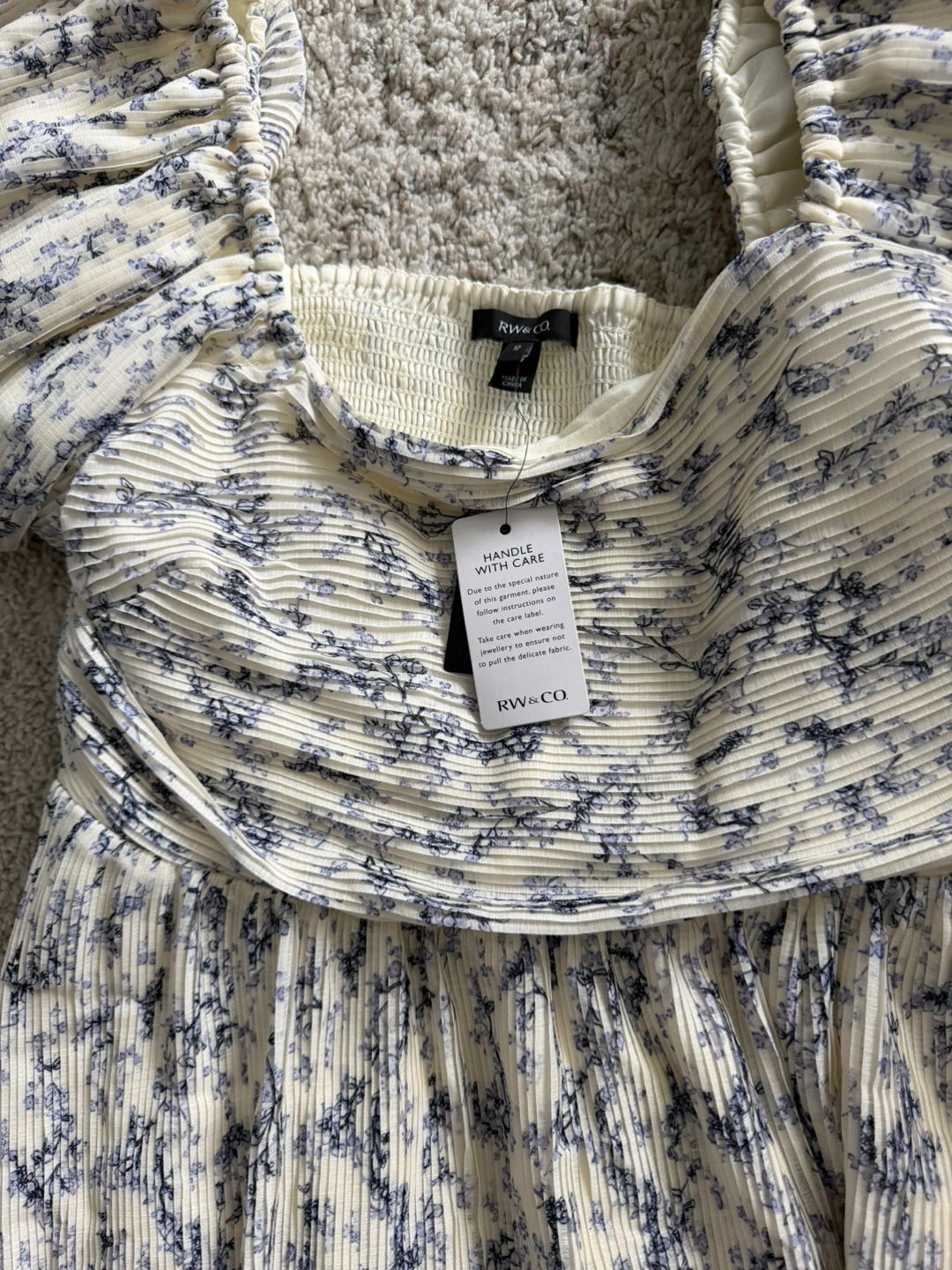 RW&CO. Floral Puff Sleeve Dress - Size 12 - photo 3