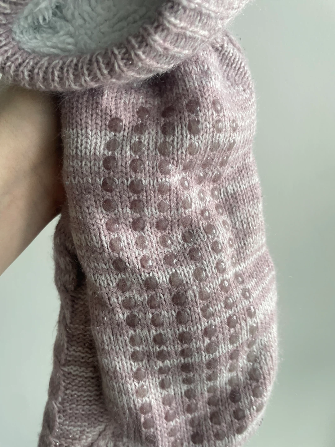 Bench Cable Knit Gripper Socks - Pink - photo 2