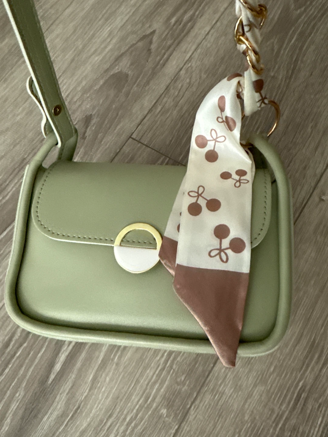 Light Green Shoulder Bag with Cherry Scarf - photo 2