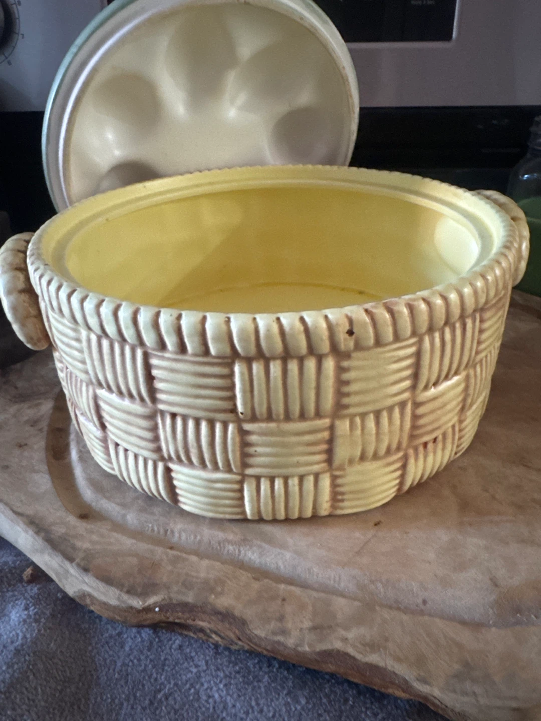 Vintage Fruit Basket Ceramic Dish - photo 2