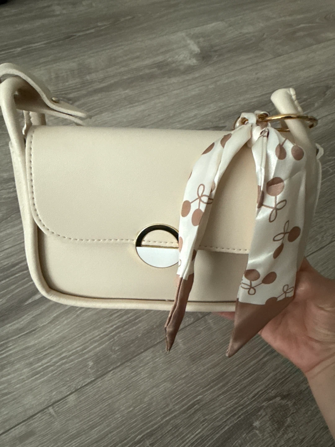 Cream handbag with scarf detail - photo 2