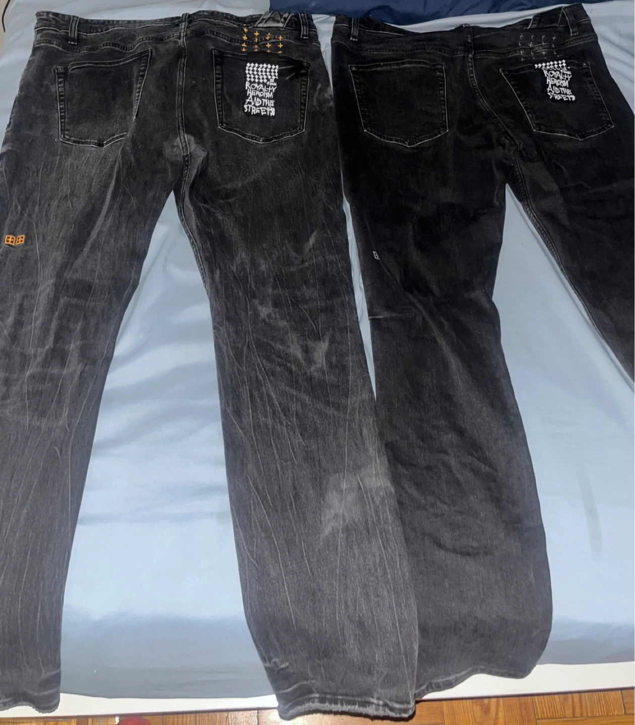 Pair of Black Wash Denim Jeans with Embroidery - photo 3