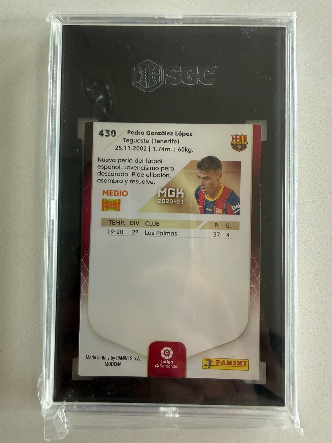 2020-21 Panini Megacracks #430 Pedri Nuevo Fichaje Card - photo 2