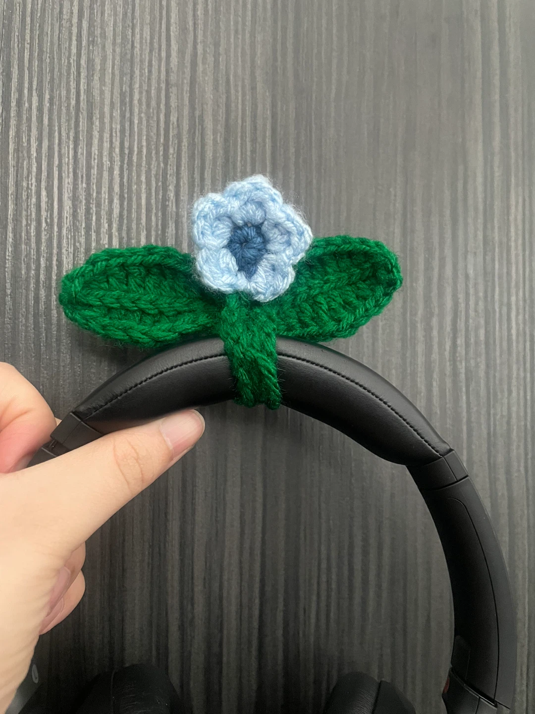 Crochet Flower headphone sprout - photo 2