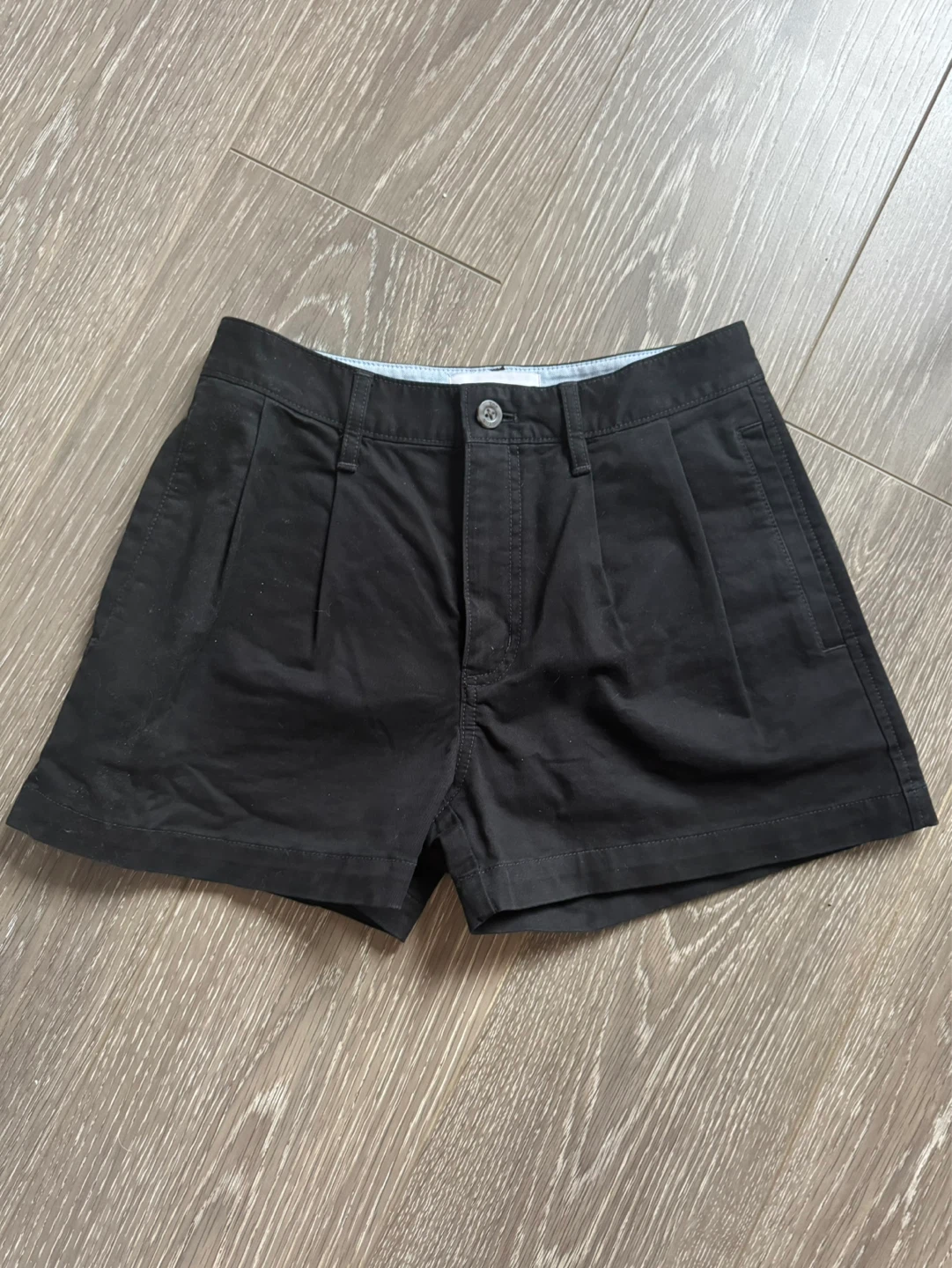 TNA Black Pleated Shorts Size 0