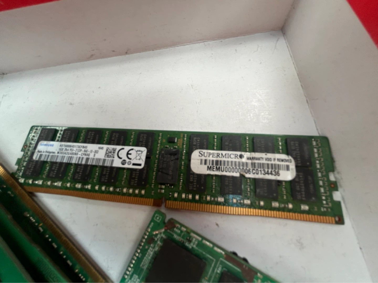 Samsung 16GB DDR4 RAM Stick