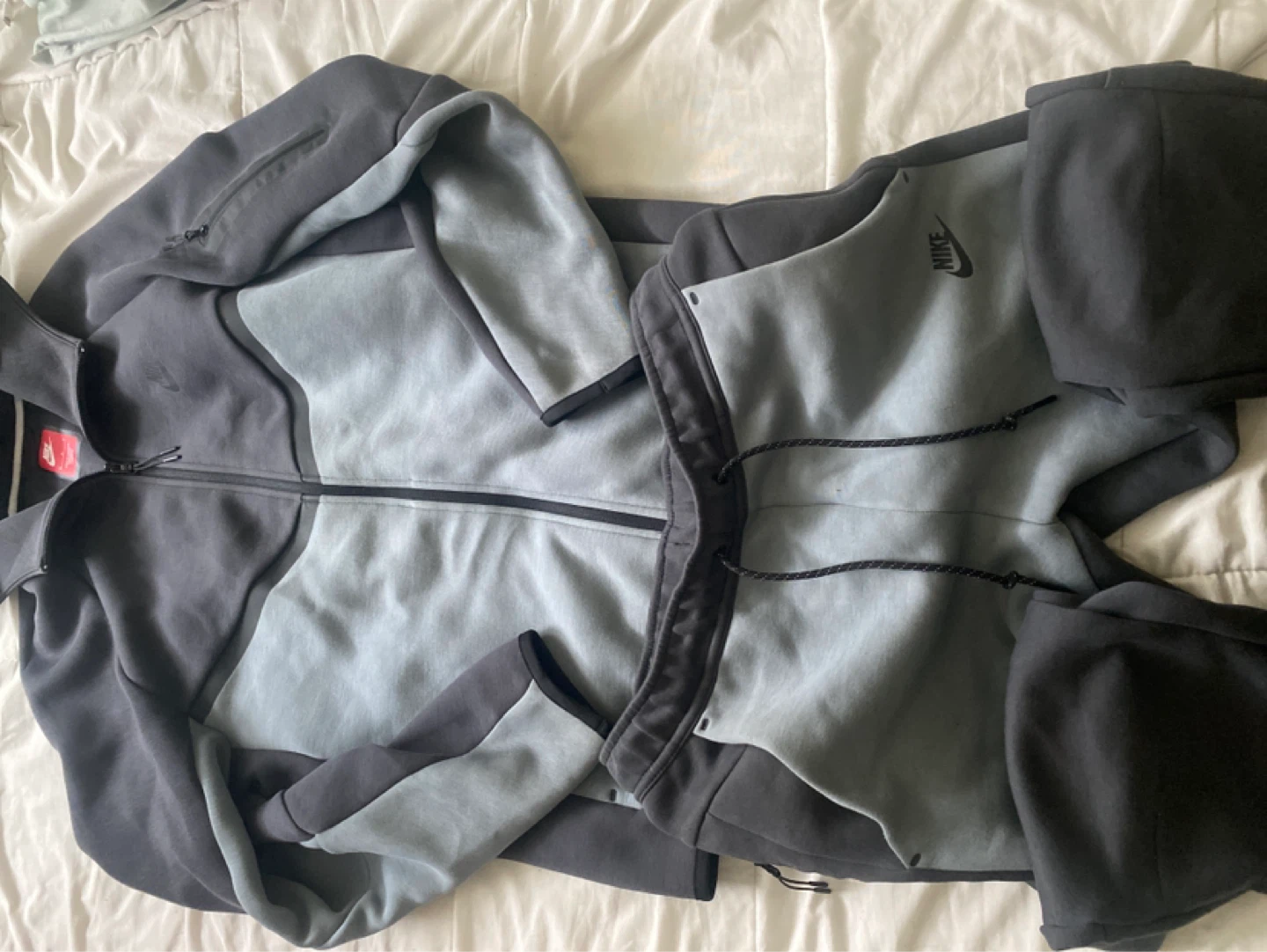 Nike Tech Fleece Full Zip Hoodie