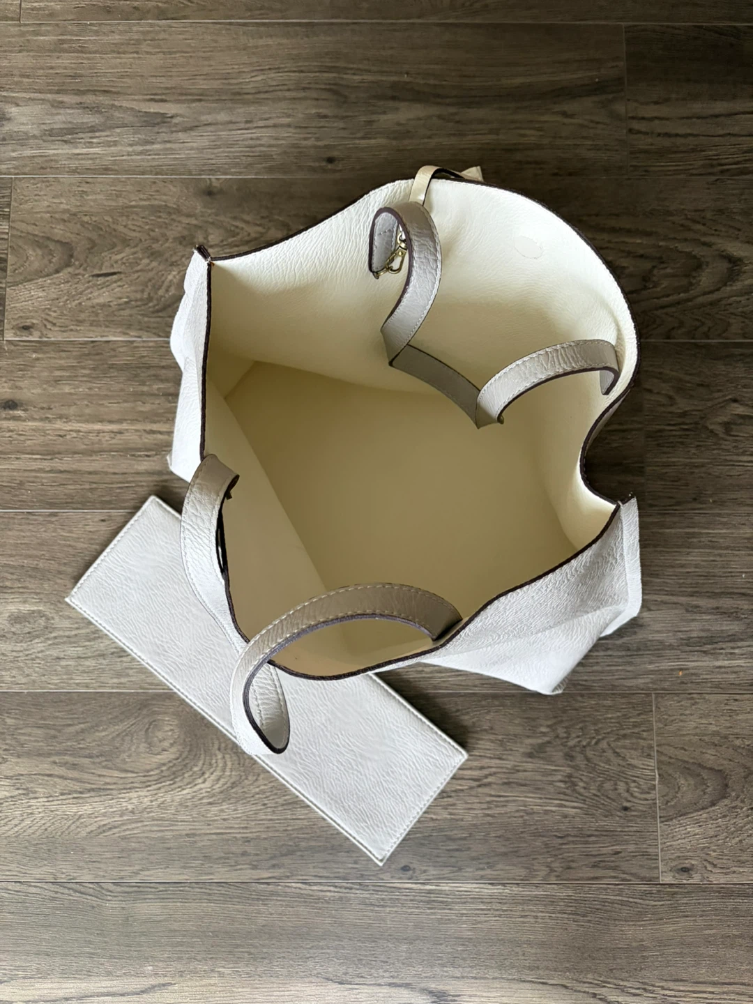 Grey & cream vegan material Tote Bag with Pouch - photo 4