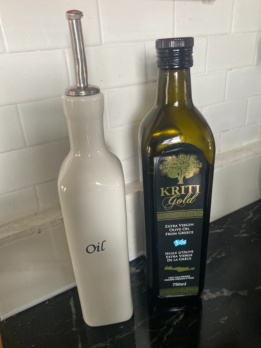 CERAMIC Oggi Oil Dispenser Bottle