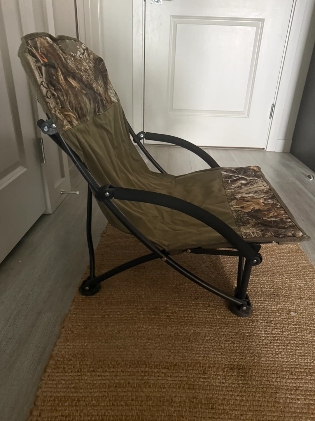 Low-Profile Camping/Hunting Chair - photo 3
