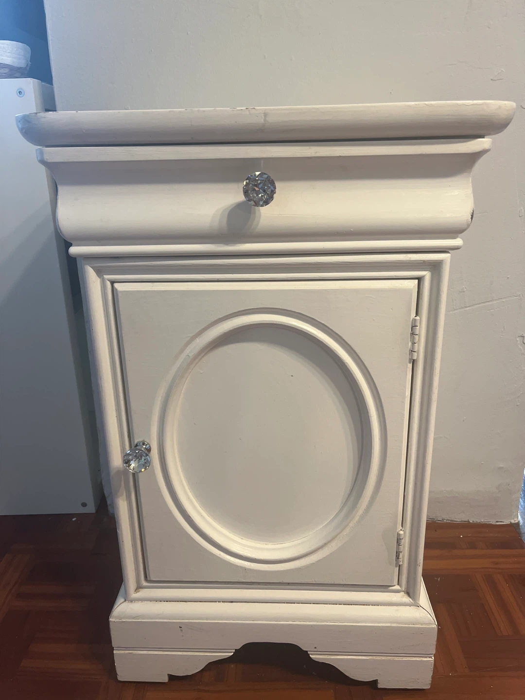 Solid Wood Nightstand Lexington Style – White –