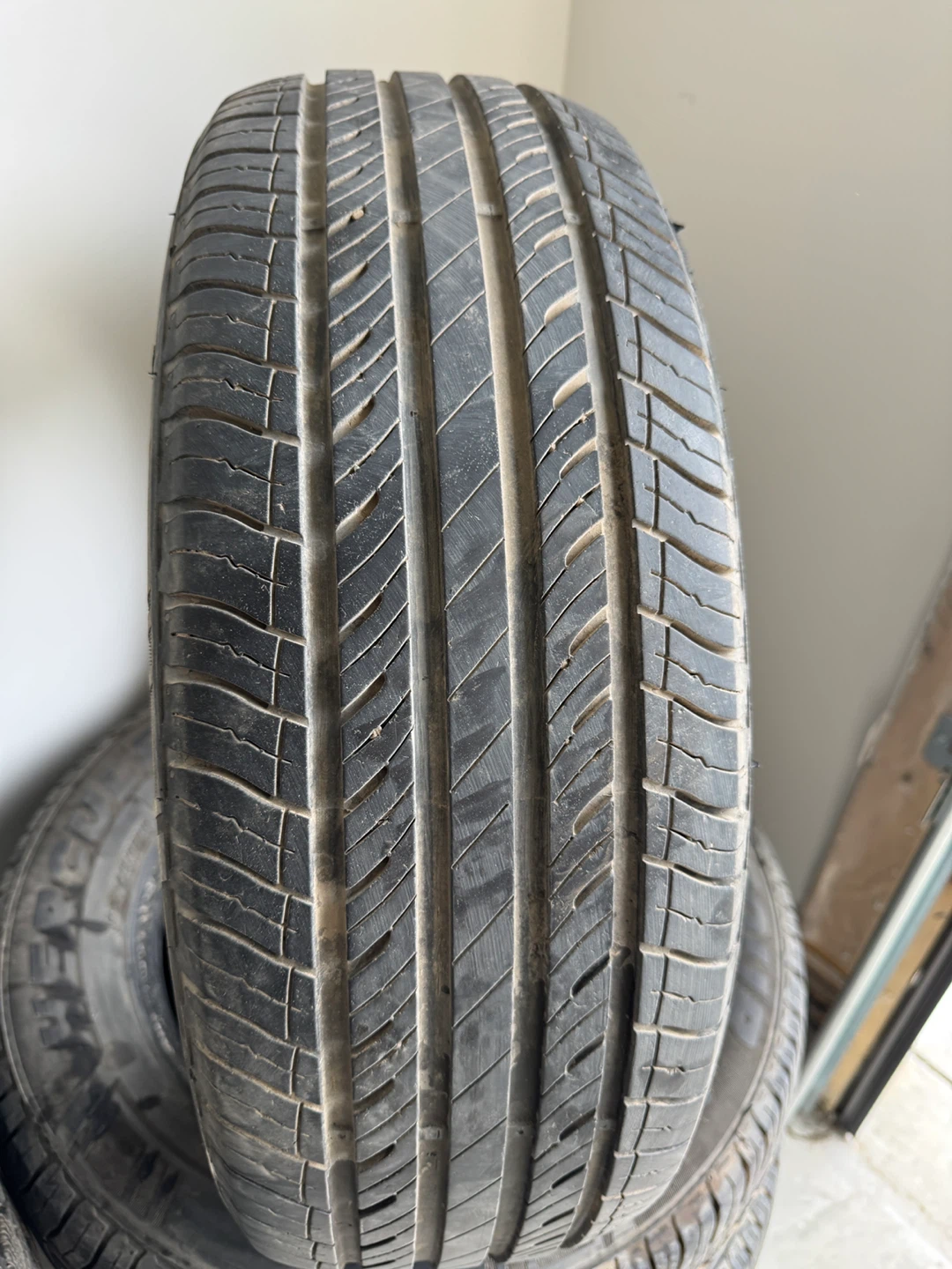 215/65r16 hercules roadtour 455 - photo 2