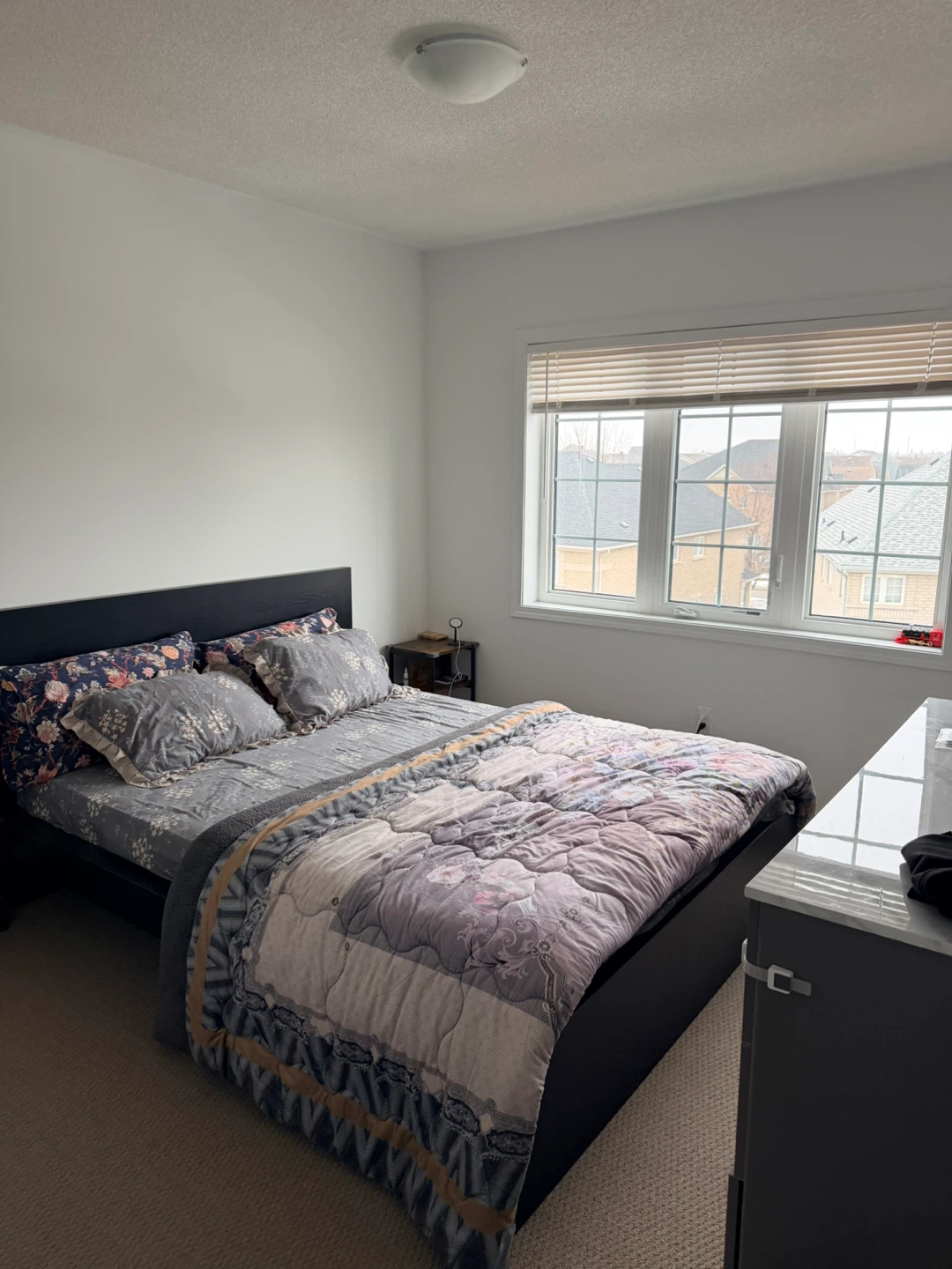 Grey 6-Drawer Dresser - photo 3