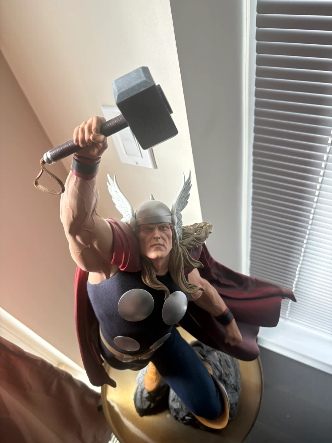 Thor Statue - photo 4