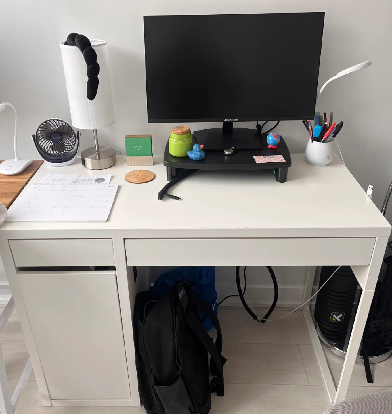 IKEA MIKE desk and Sansui monitor 24 inch 1080p