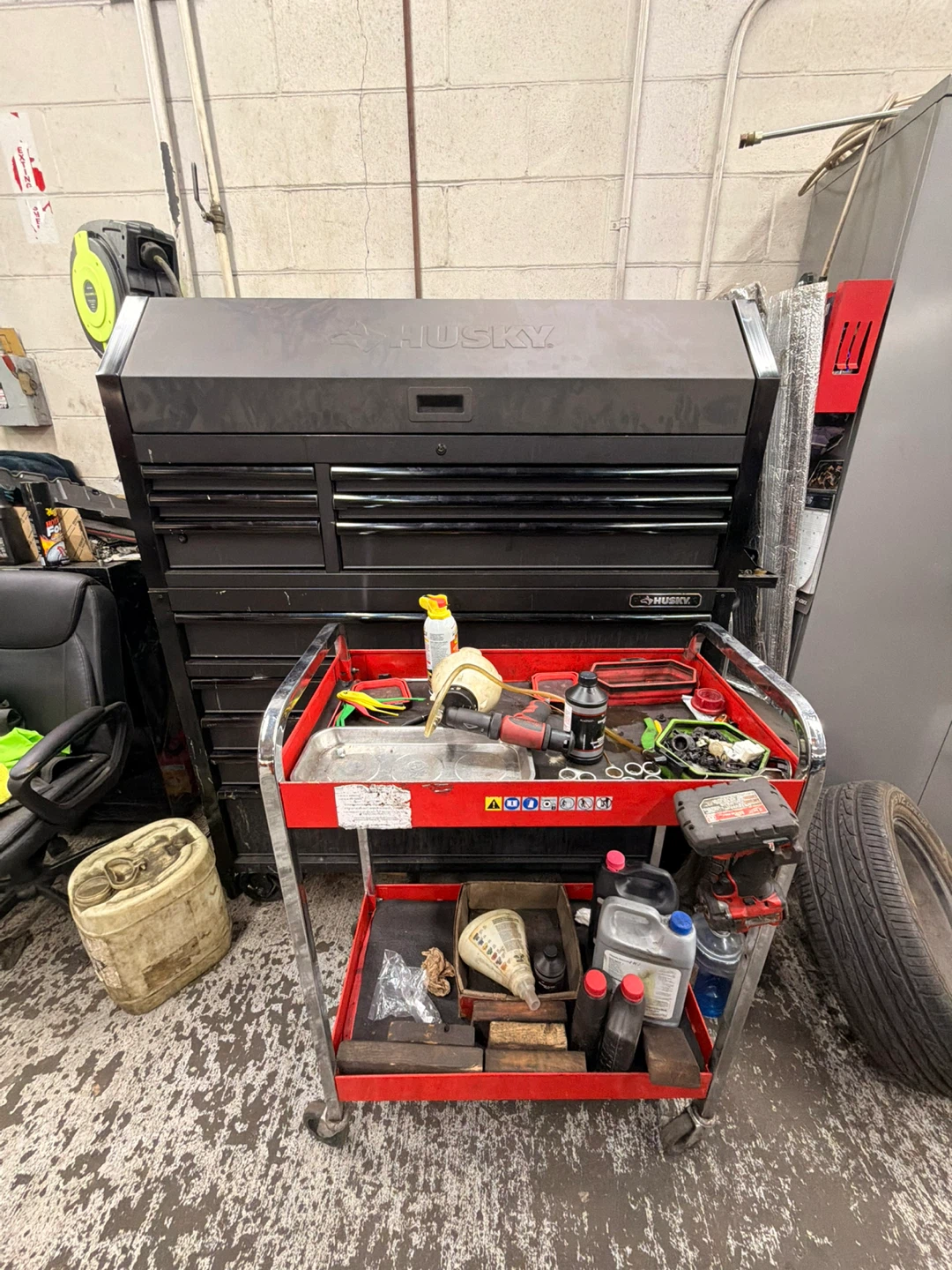 Husky Black 52-inch Rolling Tool Chest