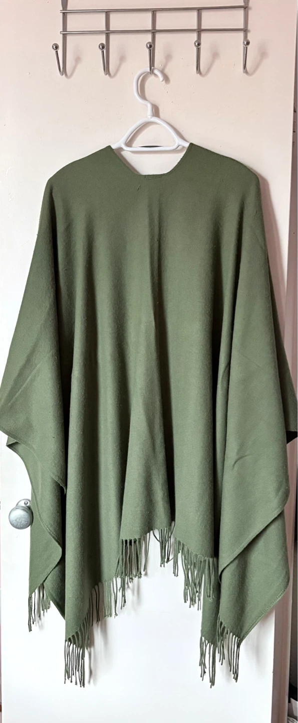 Green Viscose Poncho with Fringe - photo 2