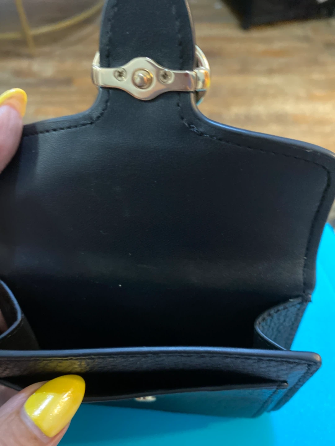 Coach Black Leather Trifold Wallet - photo 3