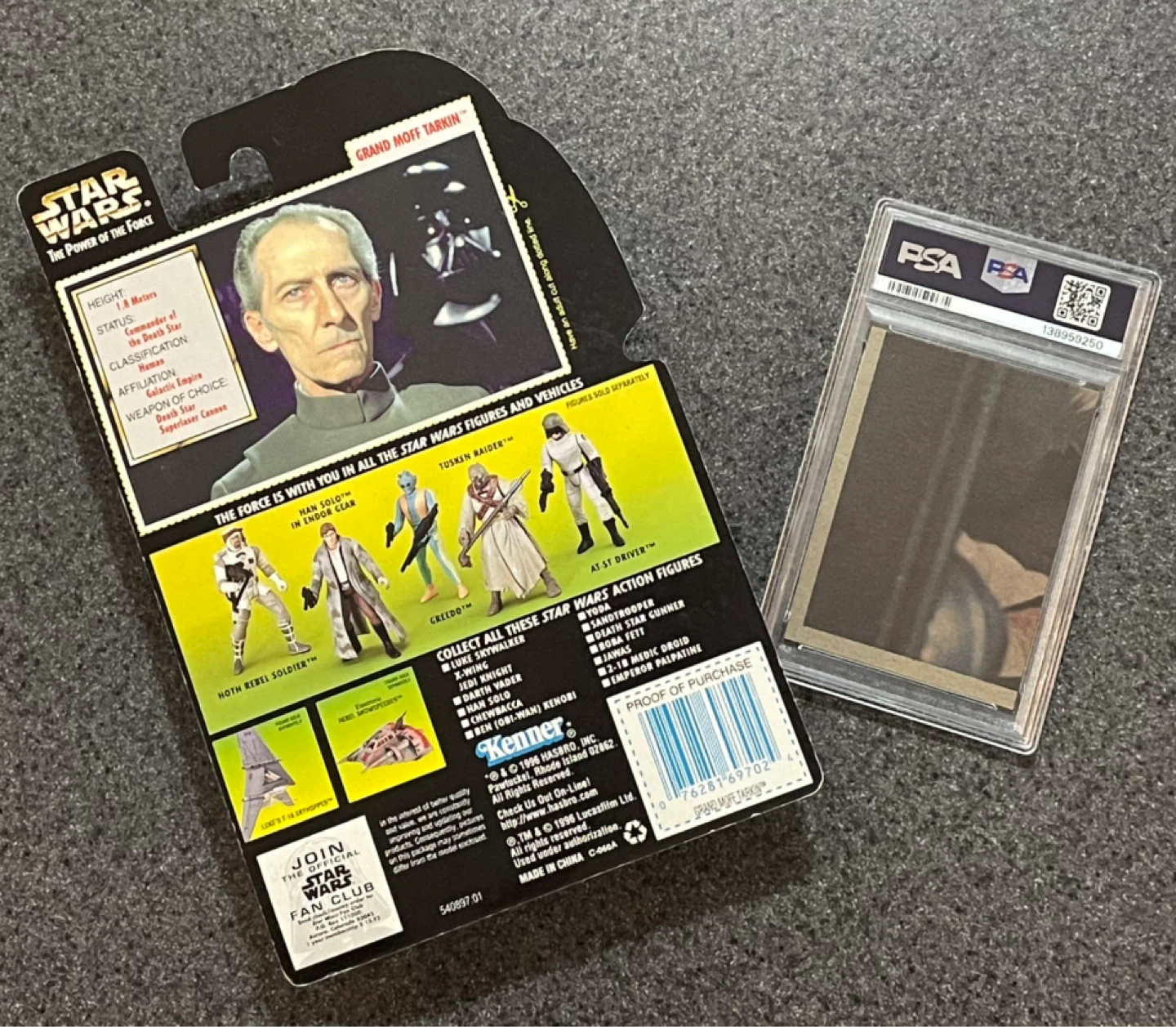Grand Moff Tarkin Action Figure & CGC Collector Card - photo 2