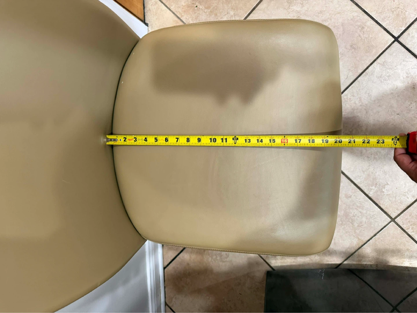 Tan Armless Rolling Office Chair - photo 5