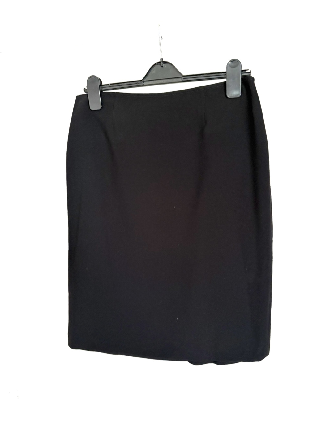 TAHARI Black Ruffle Skirt Size 8