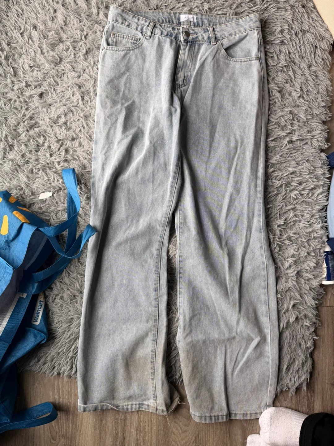 OUTCAST Women's Light Wash Wide Leg Jeans Size Medium