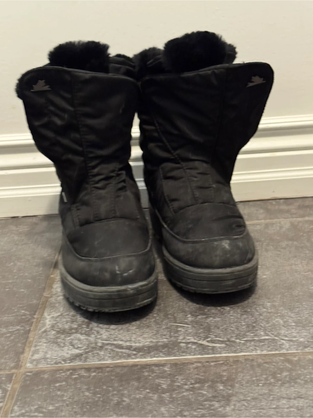 Pajar Women's Kimmi Ice Gripper Boot (Women’s size 8)