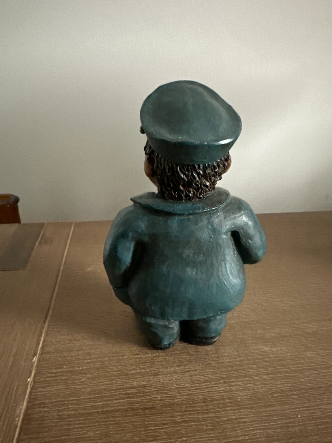 Nautical Man Figurine with Mug - photo 2