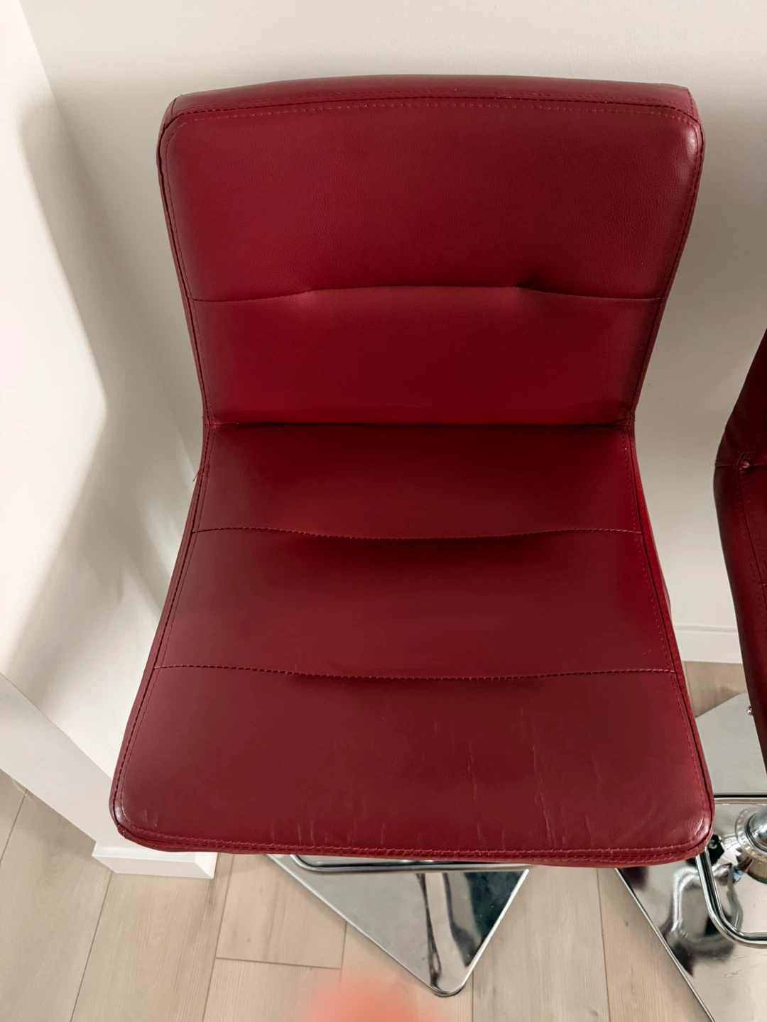 Set of 4 Red Bar Stools with Adjustable Height - photo 5