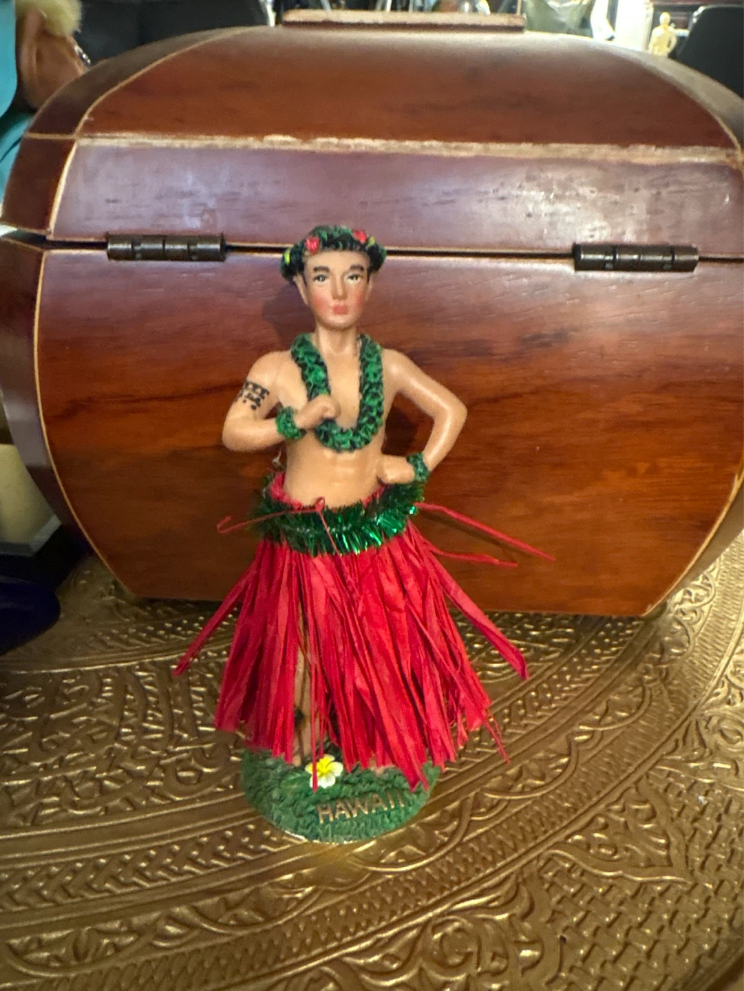 Hawaiian Hula Dancer Figurine car dash