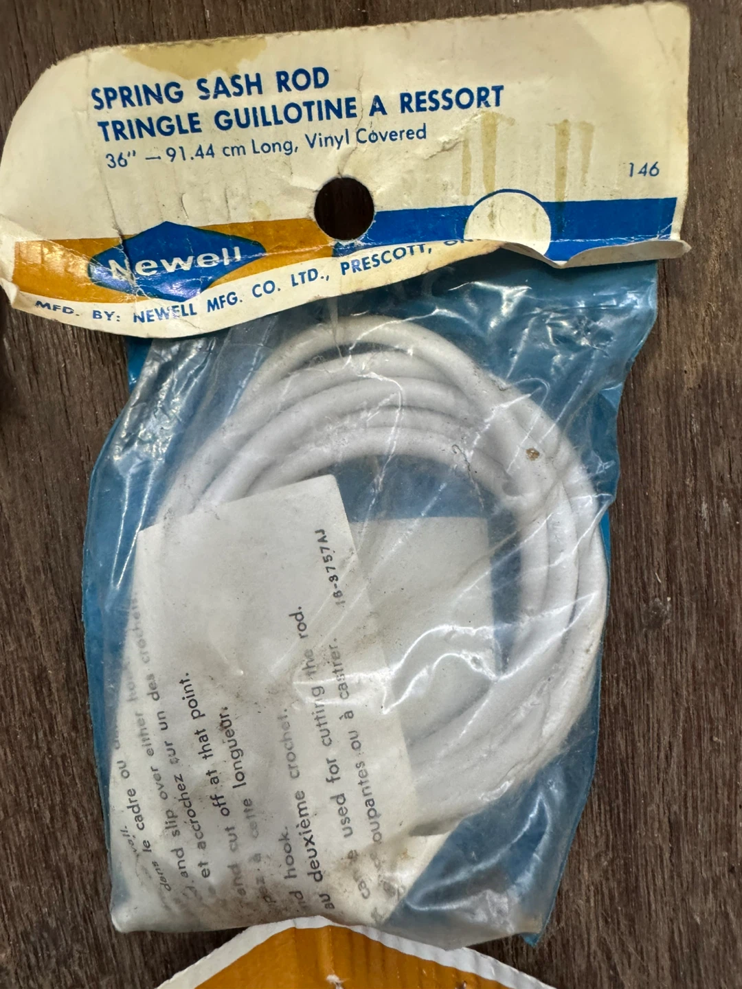 Newell Curtain Hardware Lot - Hooks, Rods & Runners - photo 2