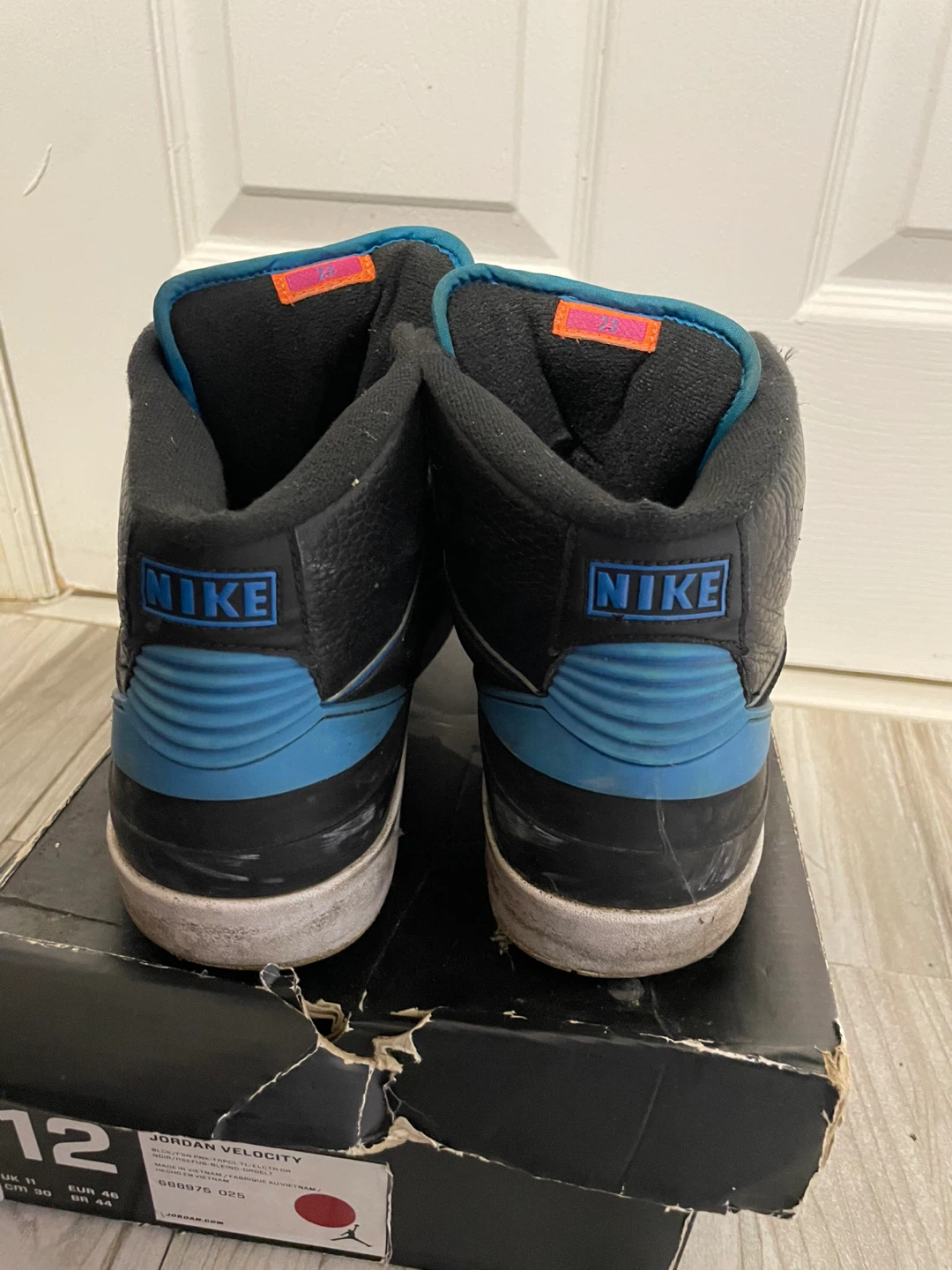 Air Jordan 2 Radio Raheem Size 10 - photo 2