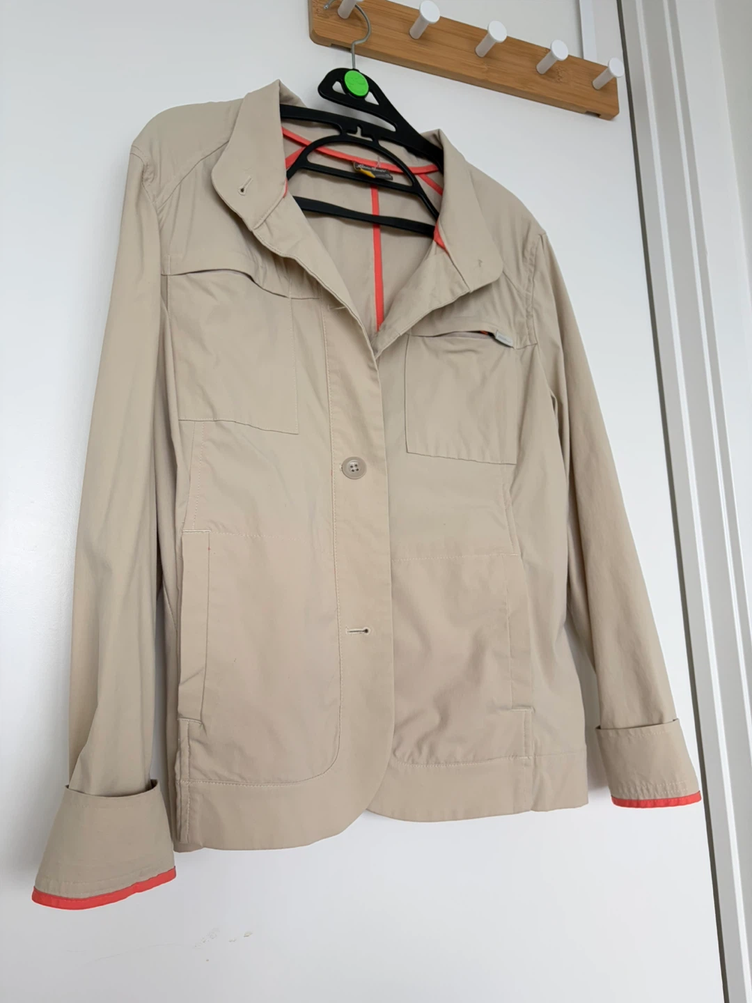 Eddie Bauer Women's Beige Blazer