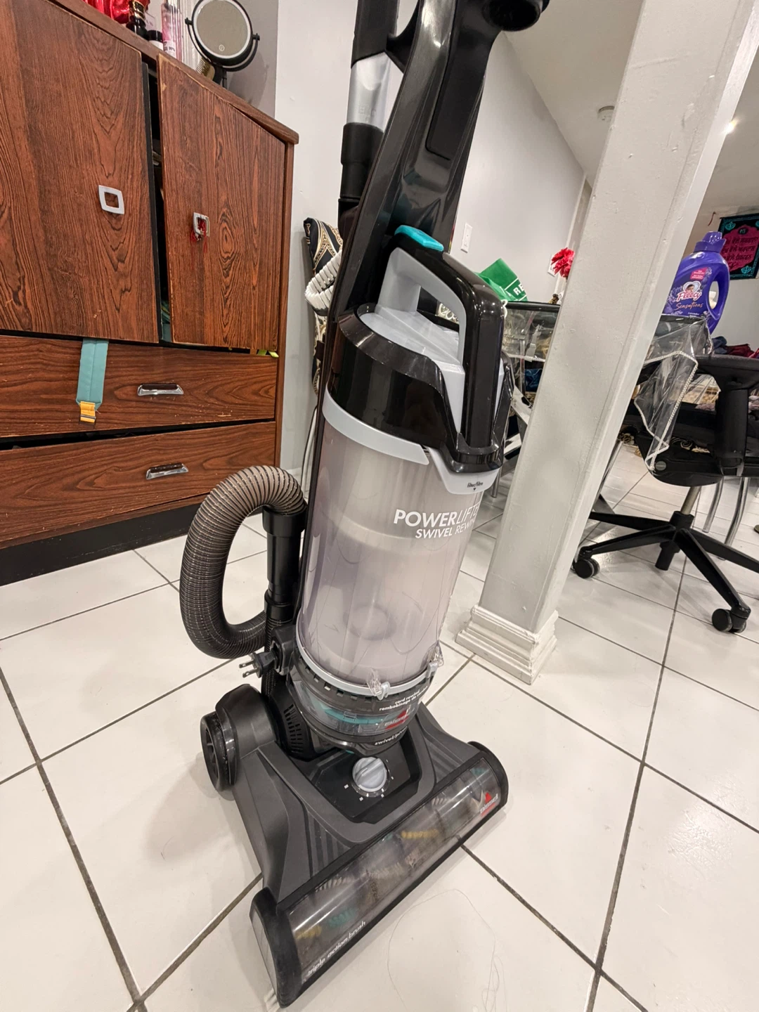 PowerLifter® Swivel Rewind Upright Vacuum Model No. 2259N - photo 5