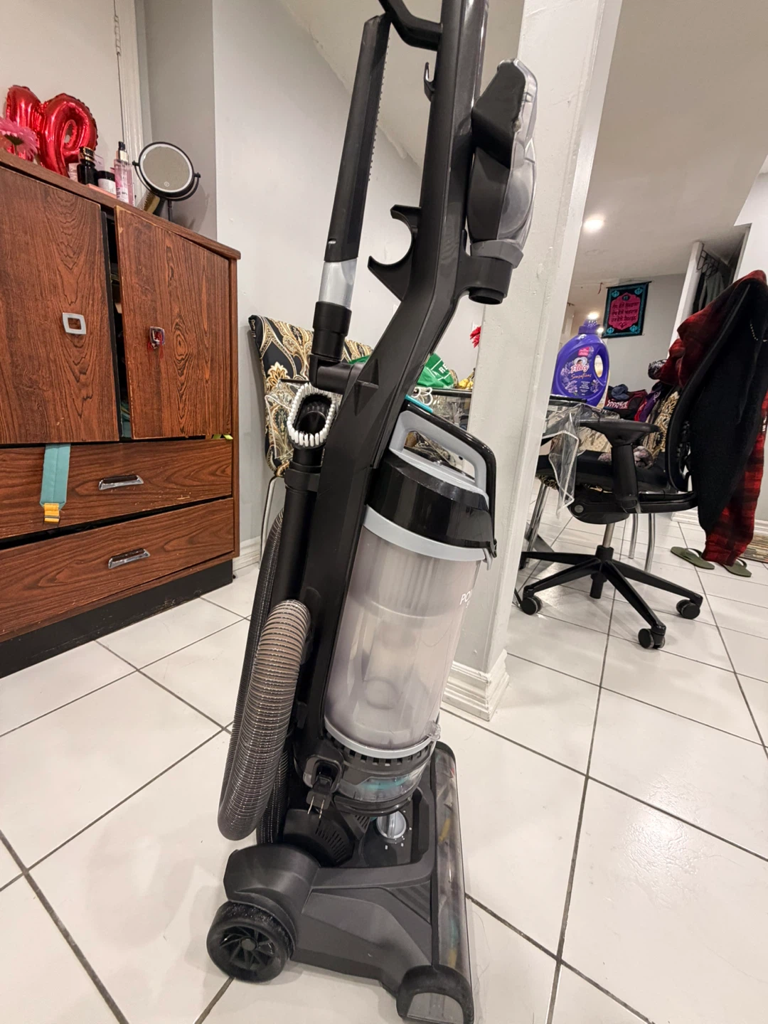 PowerLifter® Swivel Rewind Upright Vacuum Model No. 2259N - photo 4