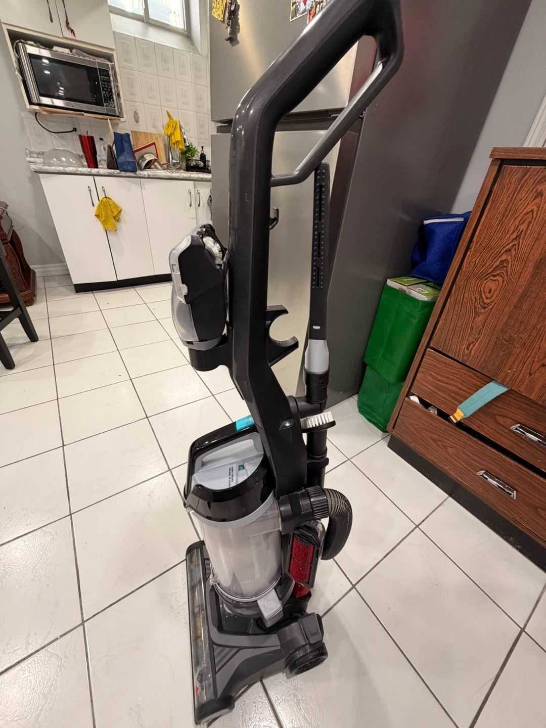 PowerLifter® Swivel Rewind Upright Vacuum Model No. 2259N - photo 2