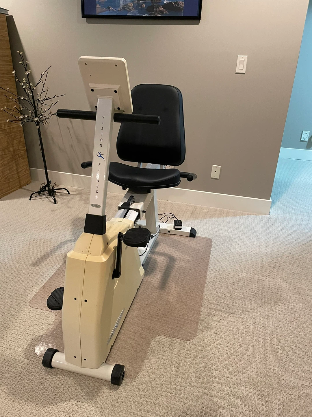 Vision Fitness Recumbent Exercise Bike - photo 4