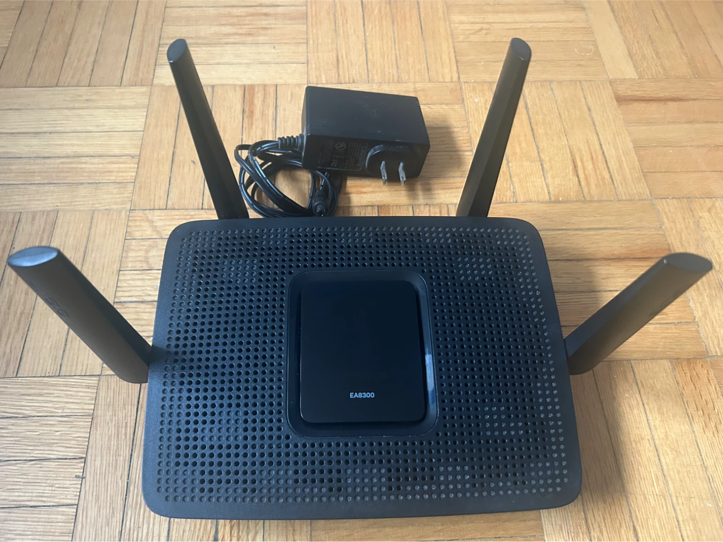 Linksys Ea 83000 Wi-Fi Router