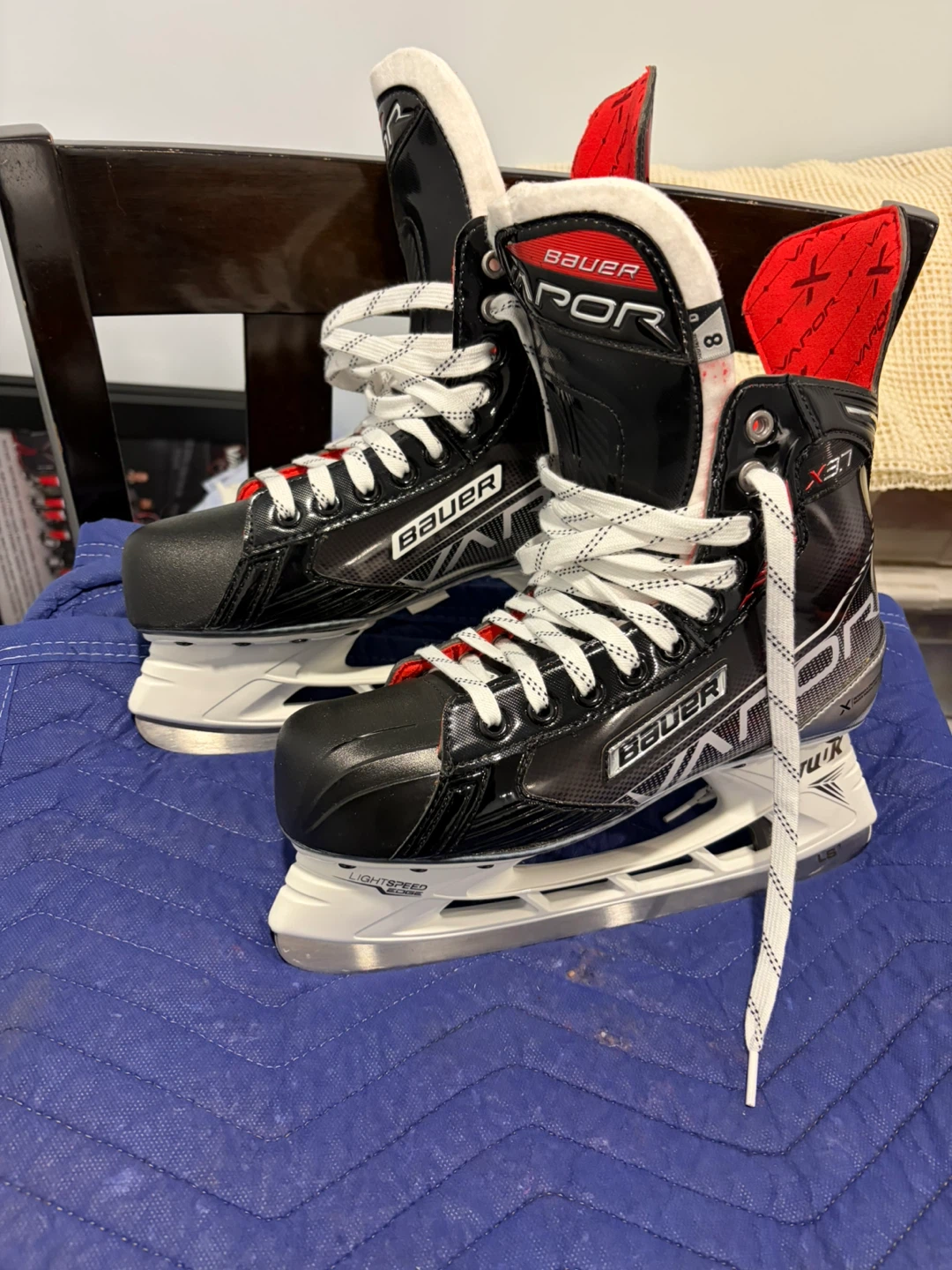 Hockey Skates  Size 8 - photo 2