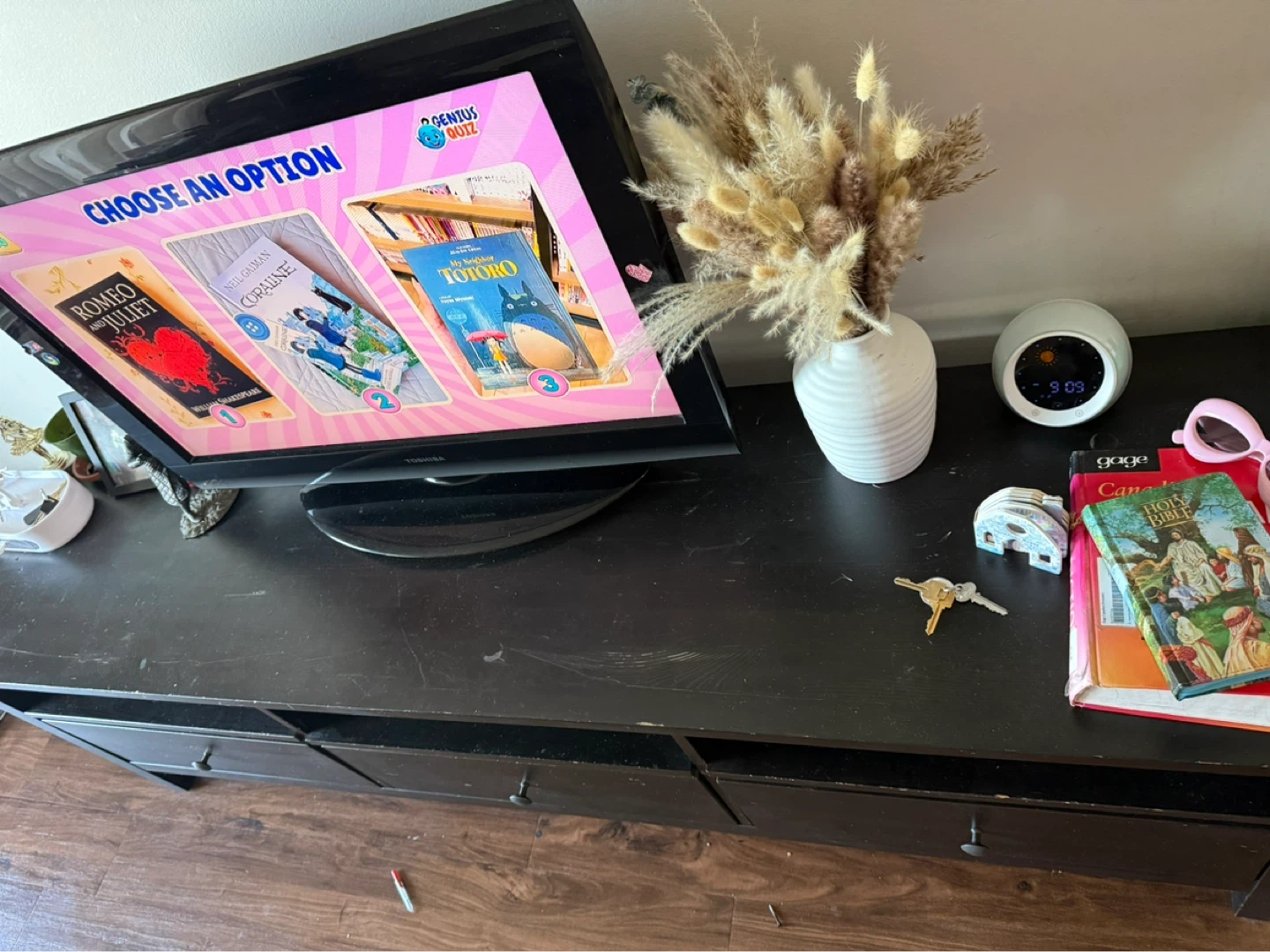 IKEA HEMNES TV Bench - photo 4