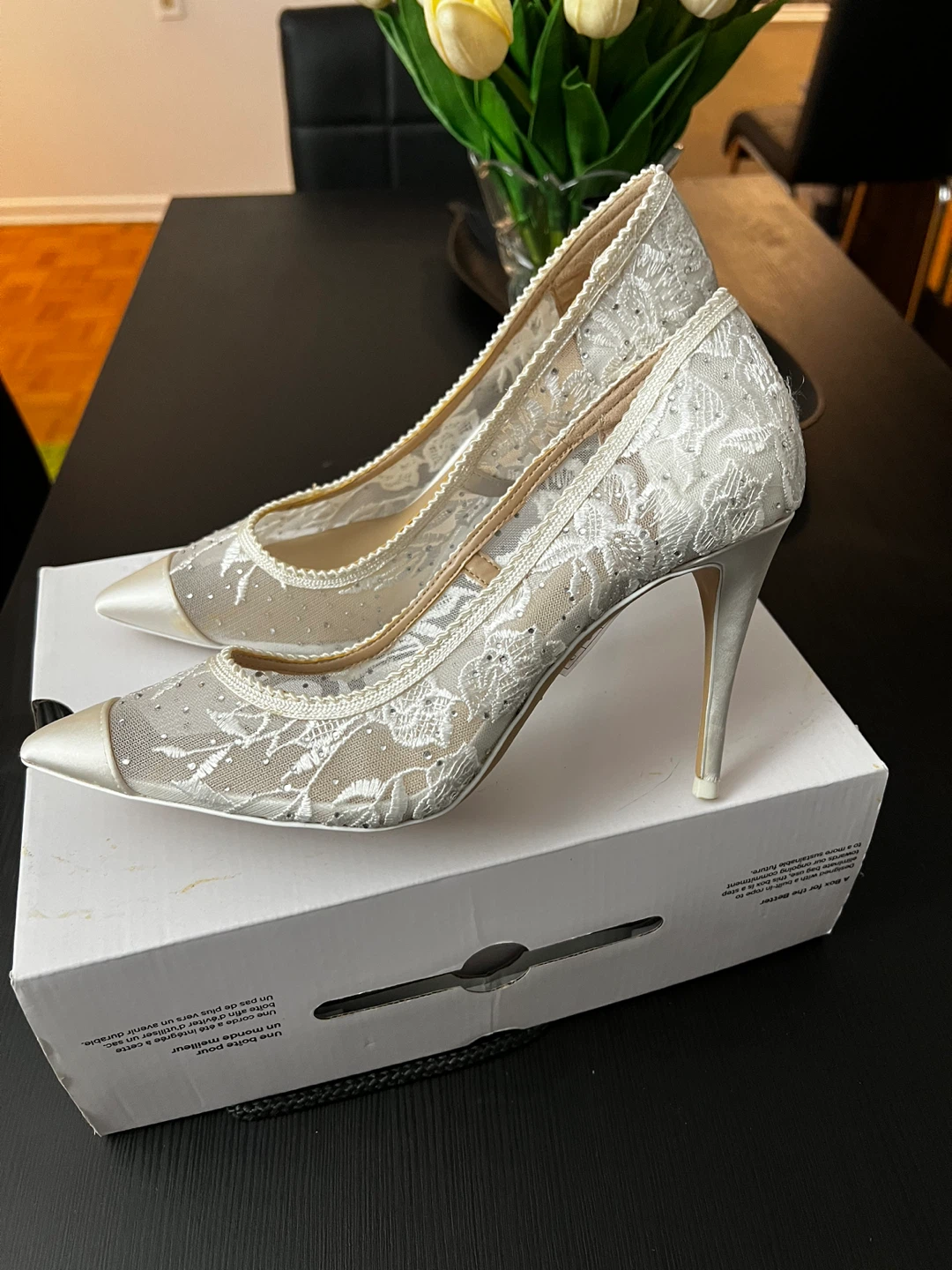 ALDO White Lace Heels - Size 8.5 - photo 3