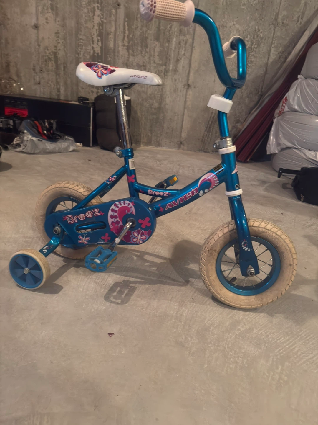 Blue Breez + Avich Kids Tricycle - photo 3