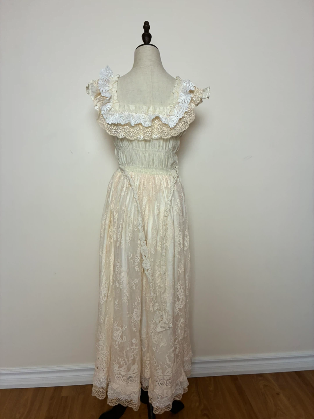 Handmade Lace Maxi Dress - photo 3