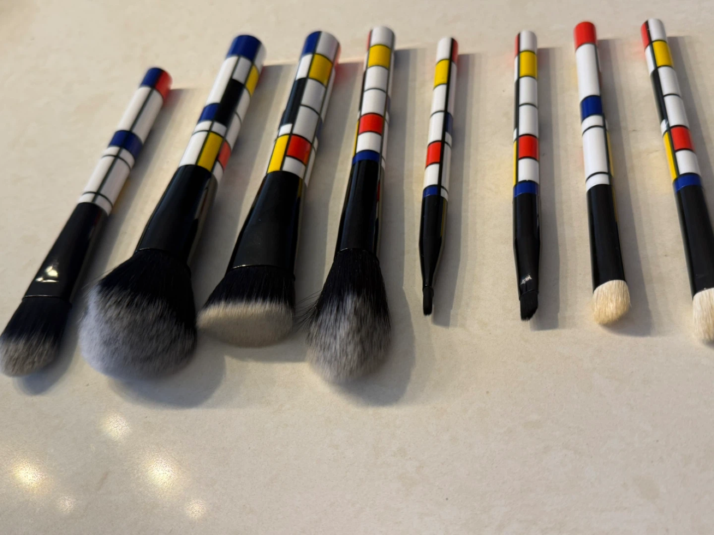 Set of 8 Mondrian-style Makeup Brushes - photo 2