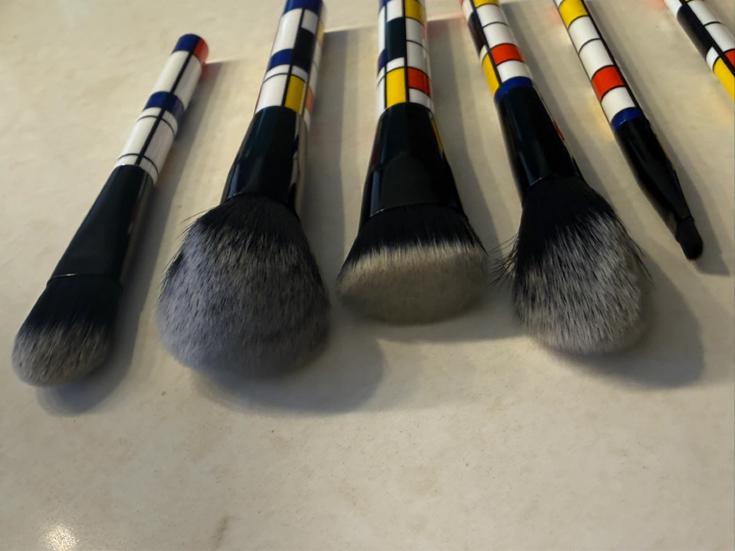 Set of 8 Mondrian-style Makeup Brushes - photo 3