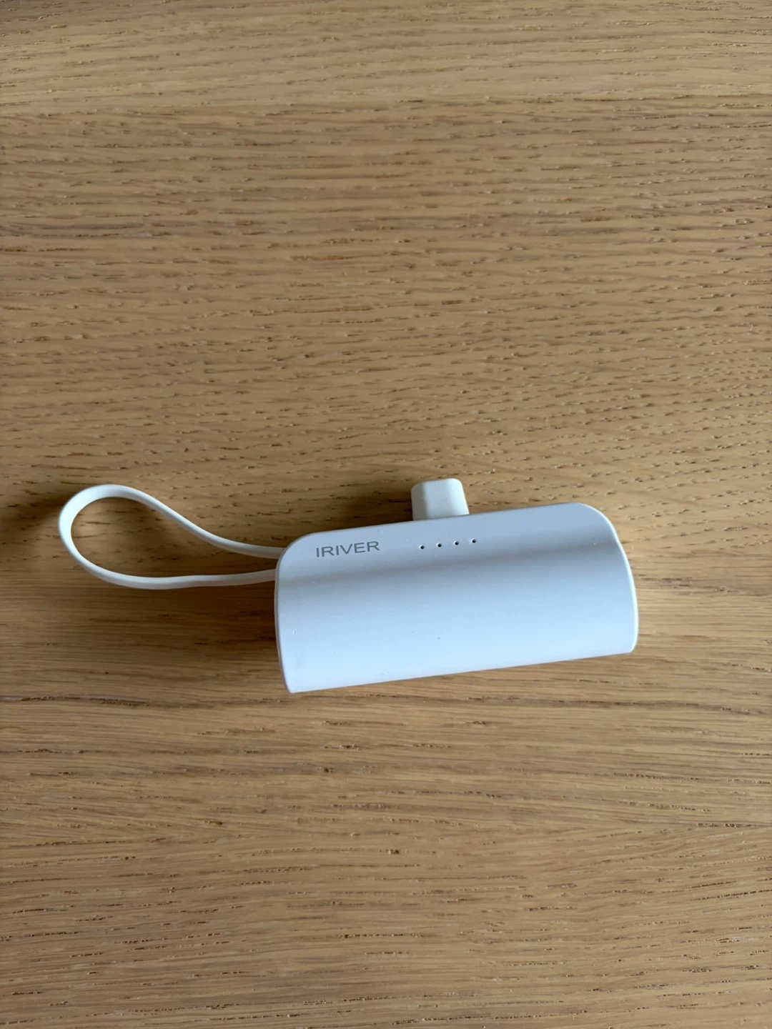 Portable Built-in Power Bank (Lightning & Usb C type)